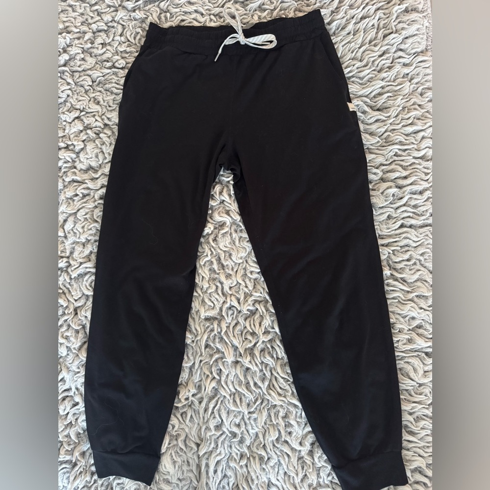 Vuori Black Performance Joggers with White Drawstring